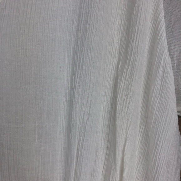 Flutter Sleeve Maxi Dress - Picture 4 of 6